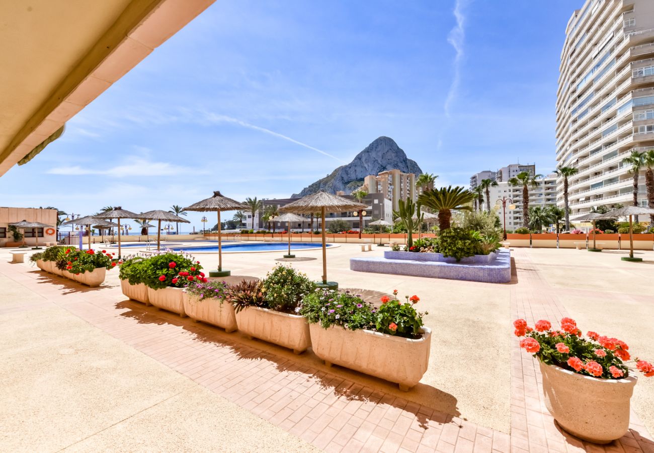 Apartamento en Calpe - Zafiro 312C - Apartamento en primera linea con vistas la mar y acceso directo a la playa