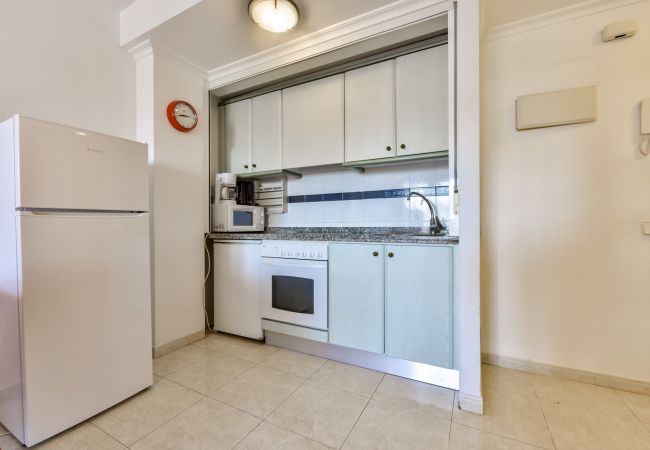 Apartamento en Calpe - ZAFIRO 28B - Apartamento en primera linea con vistas la mar y acceso directo a la playa Apartamento en Calpe - ZAFIRO 28B - Apartamento en primera linea con vistas la mar y acceso directo a la playa