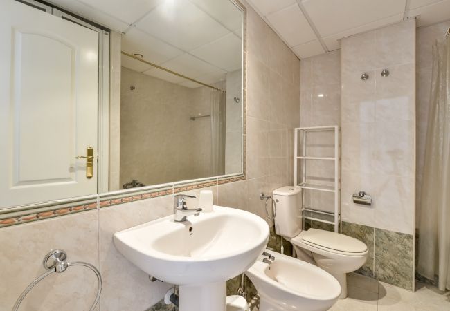 Apartamento en Calpe - ZAFIRO15B - Apartamento en primera linea con vistas la mar y acceso directo a la playa Apartamento en Calpe - ZAFIRO15B - Apartamento en primera linea con vistas la mar y acceso directo a la playa