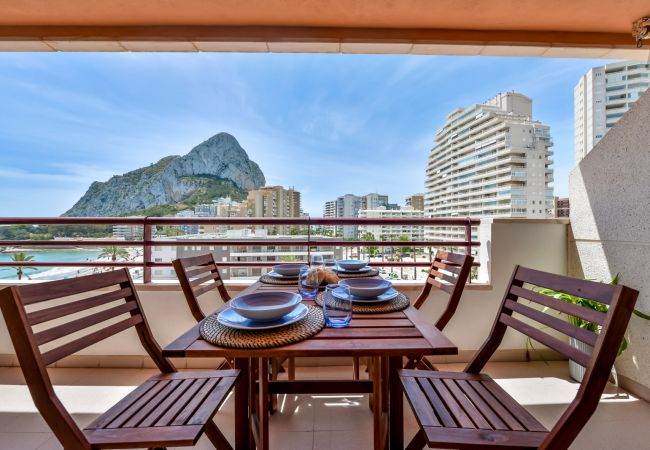 Apartamento en Calpe - ZAFIRO15B - Apartamento en primera linea con vistas la mar y acceso directo a la playa Apartamento en Calpe - ZAFIRO15B - Apartamento en primera linea con vistas la mar y acceso directo a la playa