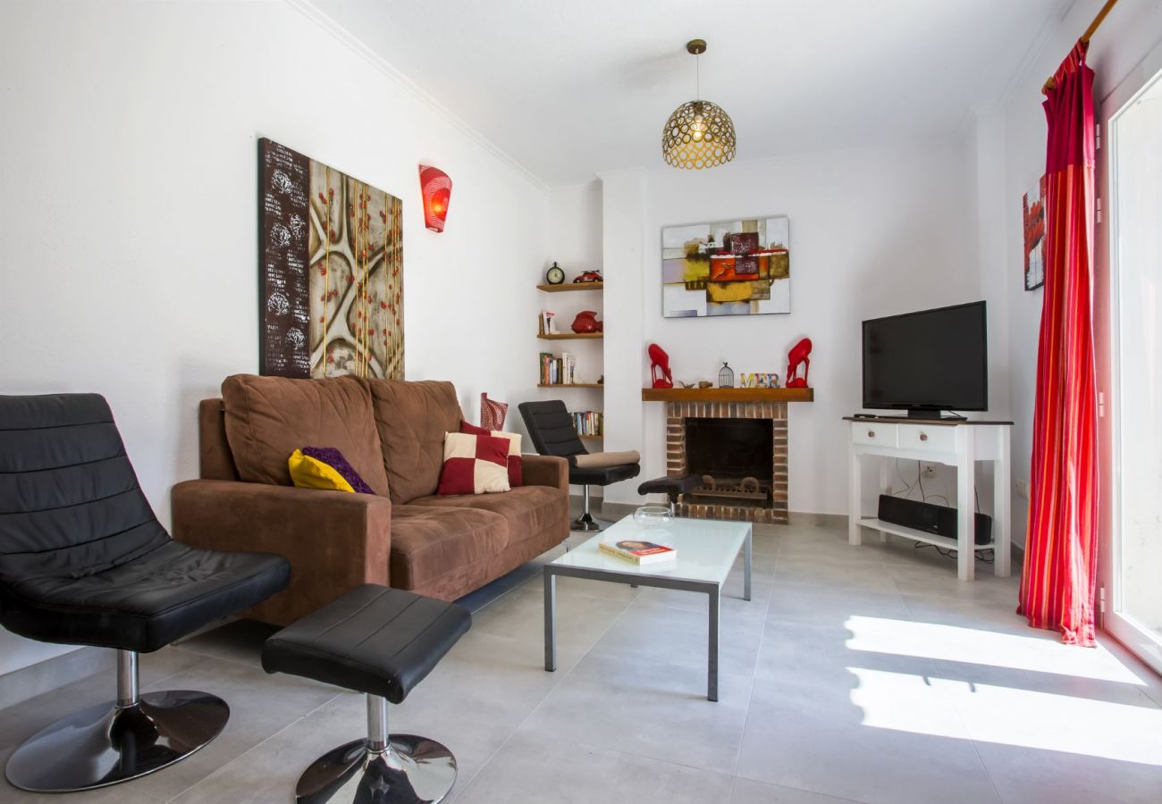 Villa en Calpe - VILLA LEONES - Villa independiente a 700 m de la playa con piscina privada