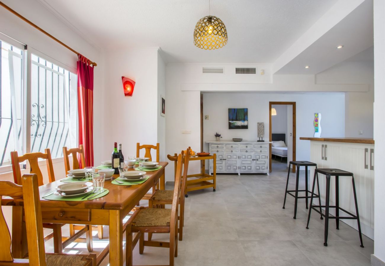 Villa en Calpe - VILLA LEONES - Villa independiente a 700 m de la playa con piscina privada