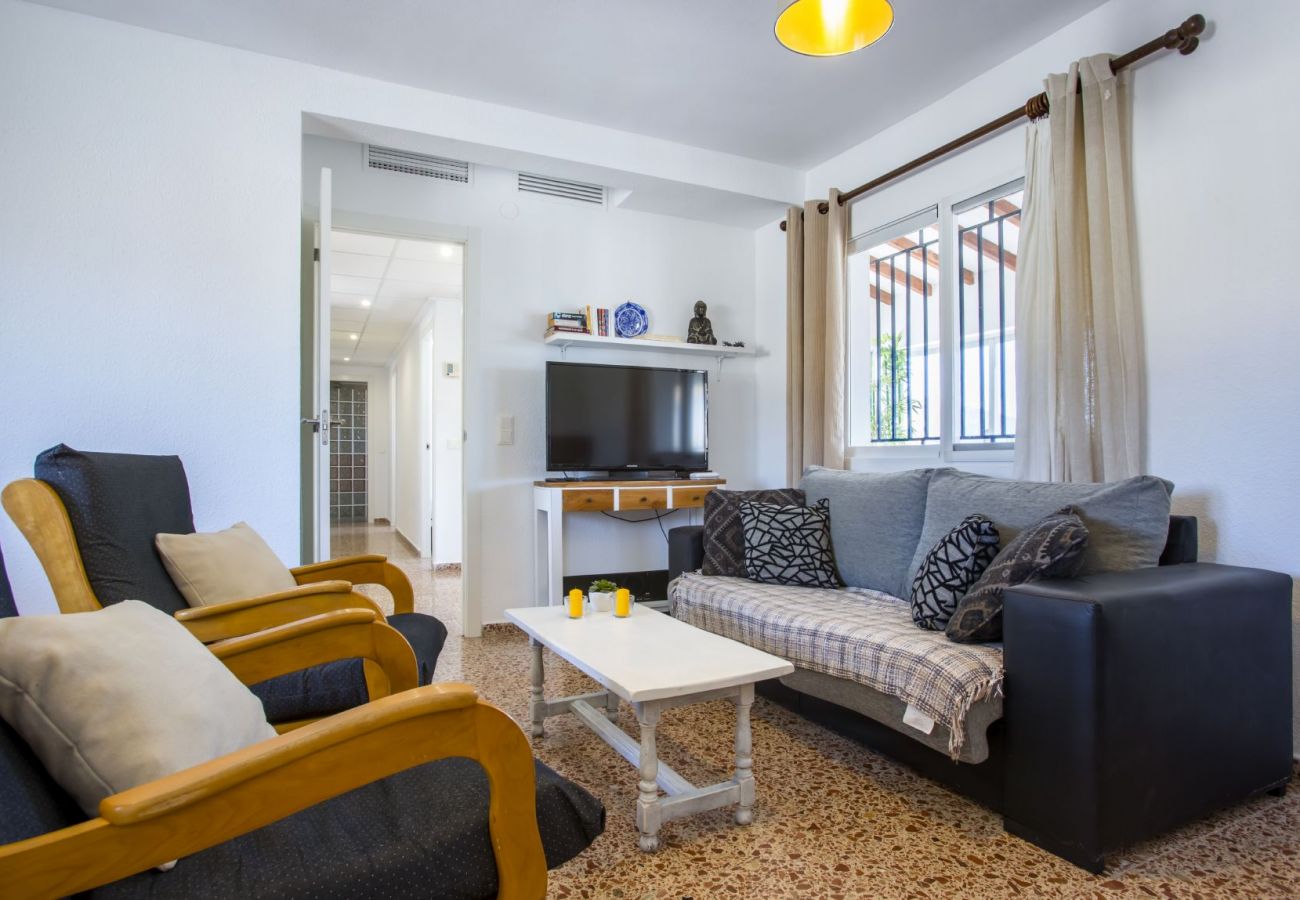 Villa en Calpe - VILLA LEONES - Villa independiente a 700 m de la playa con piscina privada