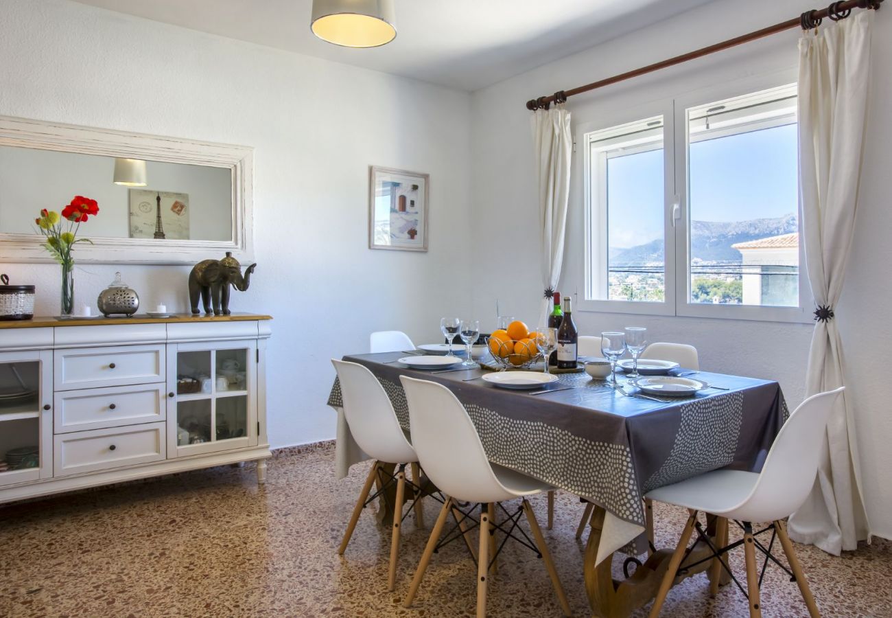 Villa en Calpe - VILLA LEONES - Villa independiente a 700 m de la playa con piscina privada