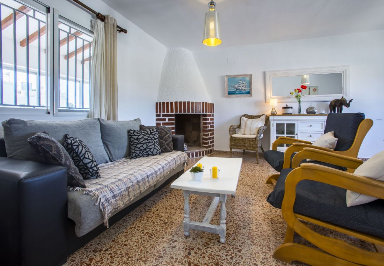 Villa en Calpe - VILLA LEONES - Villa independiente a 700 m de la playa con piscina privada
