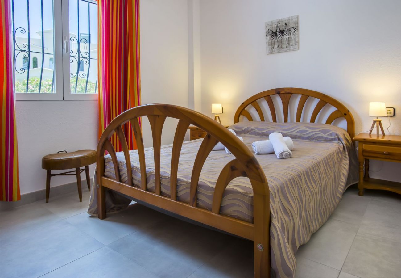 Villa en Calpe - VILLA LEONES - Villa independiente a 700 m de la playa con piscina privada