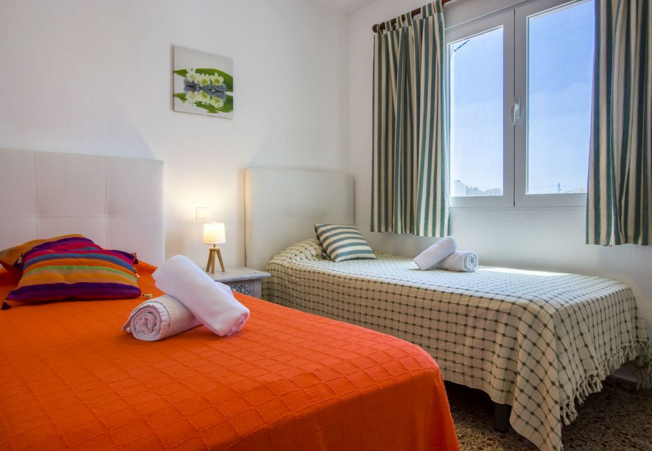 Villa en Calpe - VILLA LEONES - Villa independiente a 700 m de la playa con piscina privada