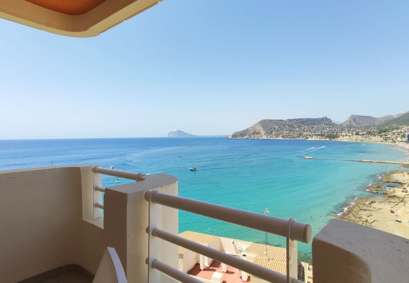 Apartamento en Calpe - RUBINO - Apartamento en primera linea con vistas la mar y acceso directo a la playa