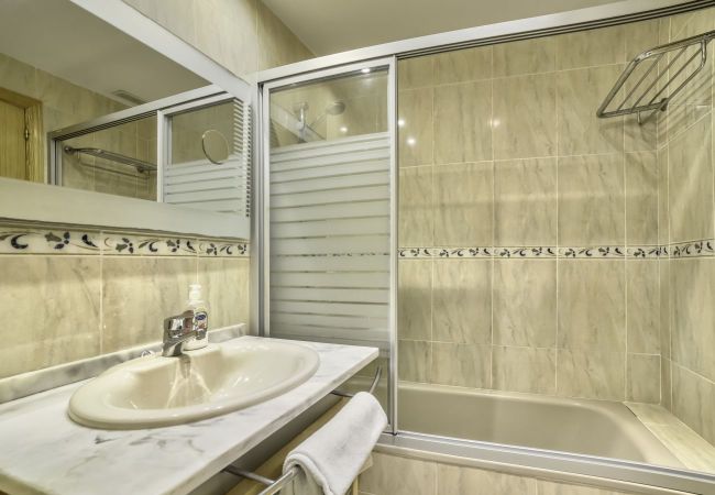 Apartamento en Calpe - CASANOVA - Bonito apartamento de dos dormitorios con piscina y pista de tenis Apartamento en Calpe - CASANOVA - Bonito apartamento de dos dormitorios con piscina y pista de tenis