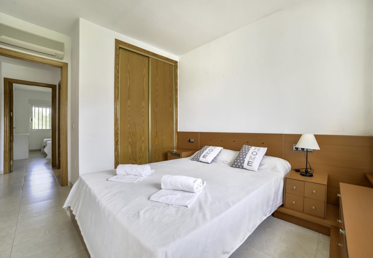 Apartamento en Calpe - CASANOVA - Bonito apartamento de dos dormitorios con piscina y pista de tenis