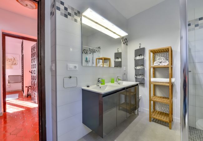 Villa en Calpe - CASABLANCA. Villa de tres dormitorios cerca de playas y servicios en una zona muy tranquila Villa en Calpe - CASABLANCA. Villa de tres dormitorios cerca de playas y servicios en una zona muy tranquila