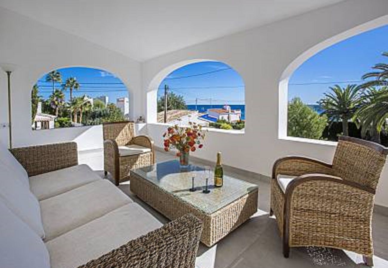 Villa en Calpe - VILLA EL BARCO - Villa independiente a 200 m de la playa con piscina privada