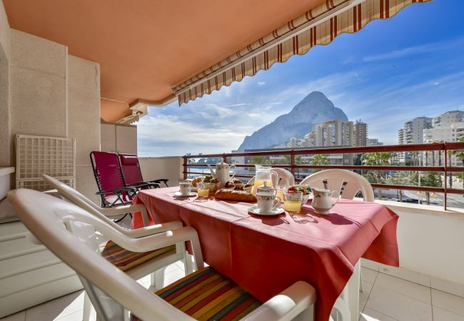 Apartamento en Calpe - ZAFIRO 22B - Apartamento en primera linea con vistas la mar y acceso directo a la playa