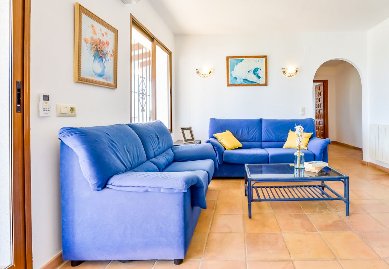 Villa in Moraira - VILLA SERENA, holidays house in Moraira with sea views in a quiet area