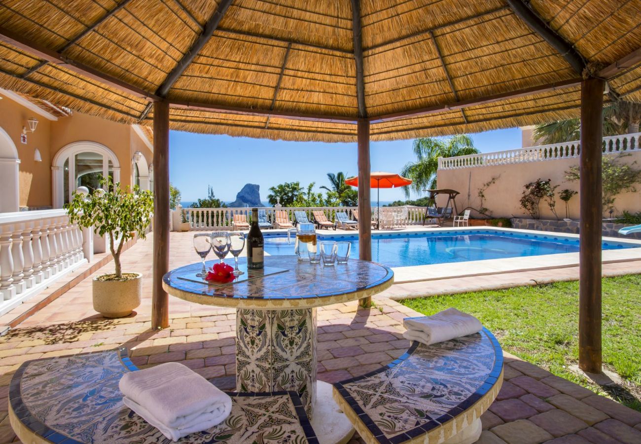 Villa in Calpe / Calp - Villa Malie - Luxury villa with sea views and jacuzzi