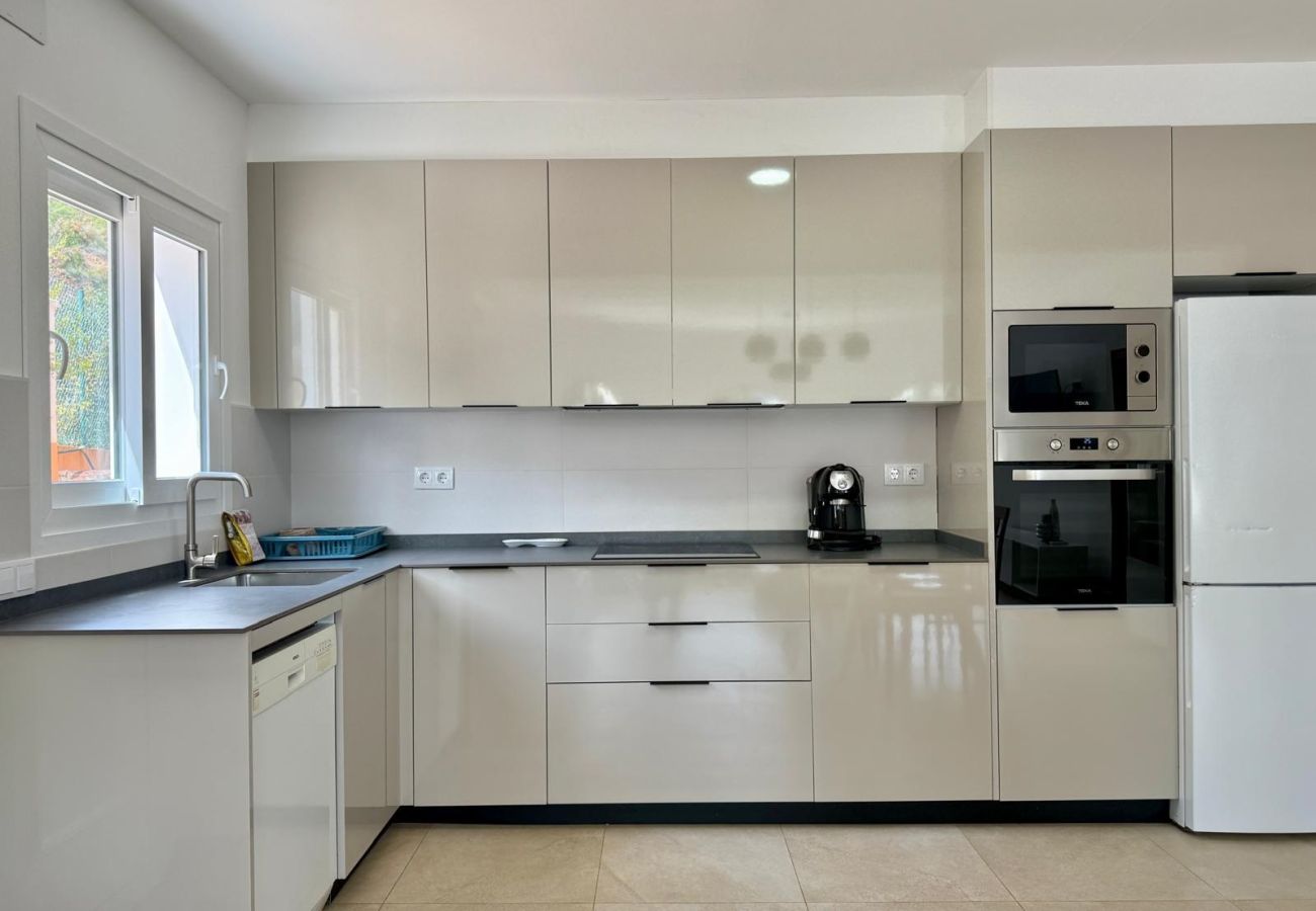 Villa in Calpe / Calp - Bellavista - Villa with panoramic sea views and large terraces