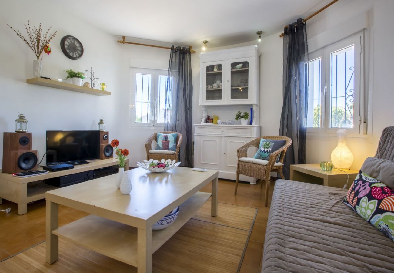 Villa in Calpe / Calp - VILLA LA PERGOLA - Holiday home with large terraces and beautiful summer area