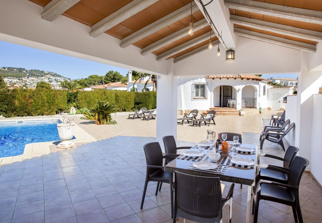 Villa in Calpe / Calp - VILLA LA PERGOLA - Holiday home with large terraces and beautiful summer area