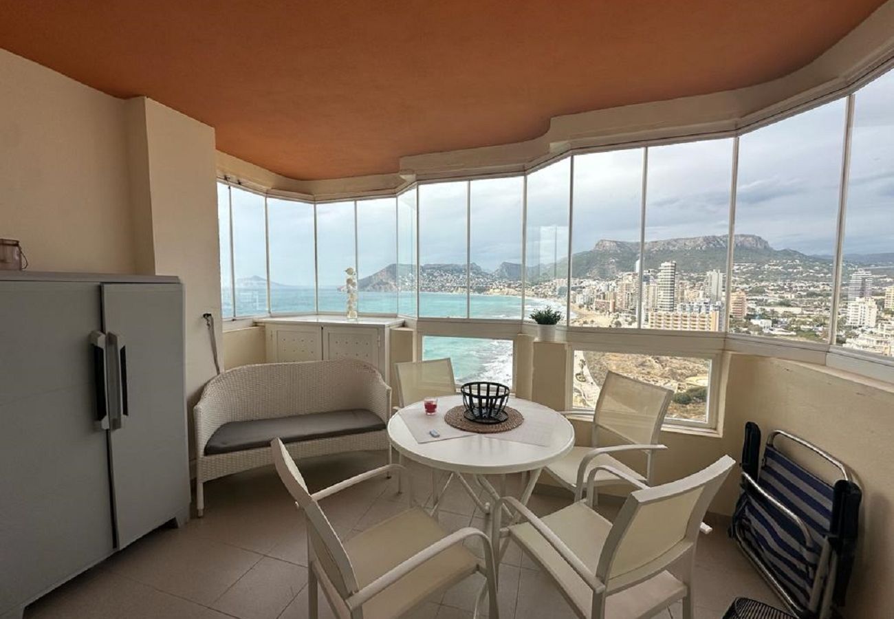 Apartment in Calpe / Calp - RUBINO - Front line apartment with sea views and direct access to the beach