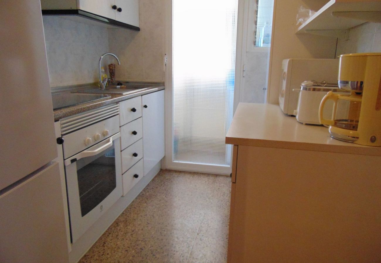 Apartment in Calpe / Calp - BOBYAN. Apartment very well located and very close to the beach