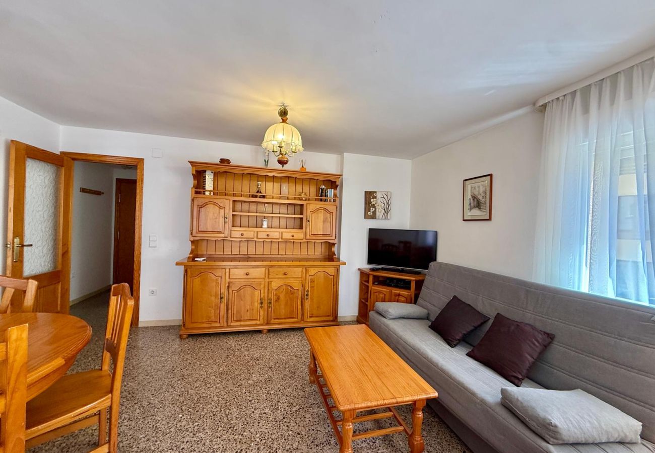 Apartment in Calpe / Calp - BOBYAN. Apartment very well located and very close to the beach