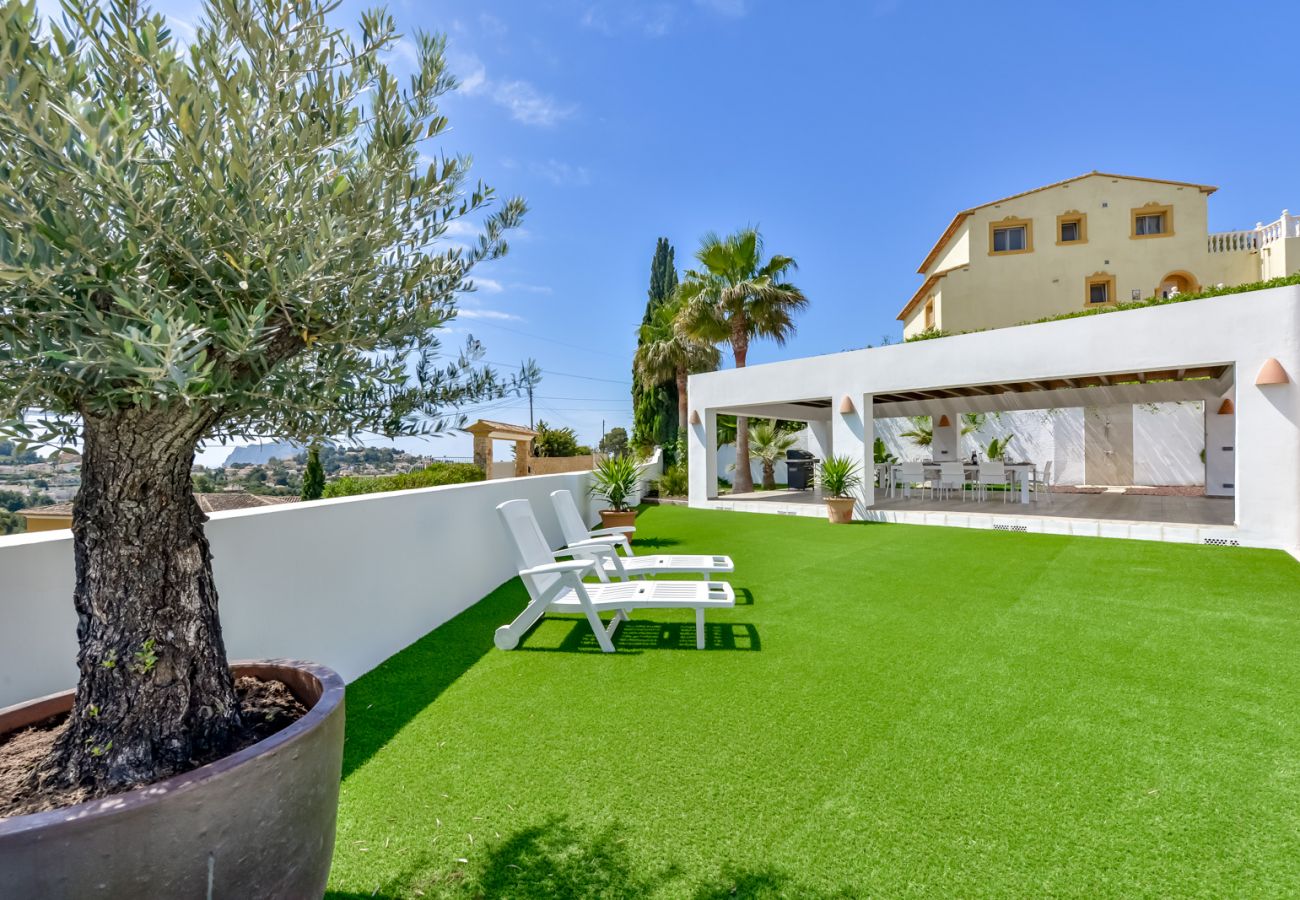 Villa in Calpe / Calp - SORENSEN Spacious villa with private pool 