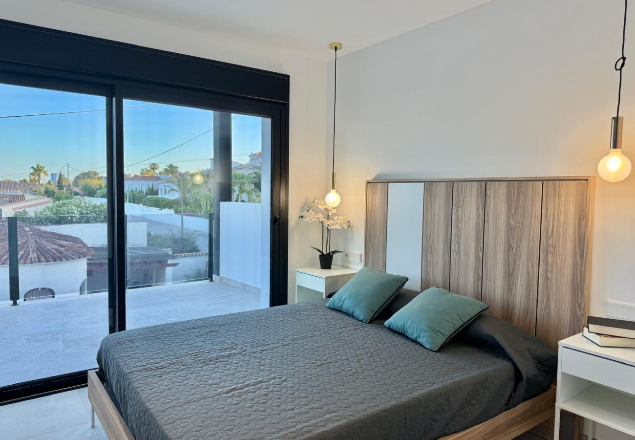 Villa in Calpe / Calp - Vallesol - Modern villa with private pool