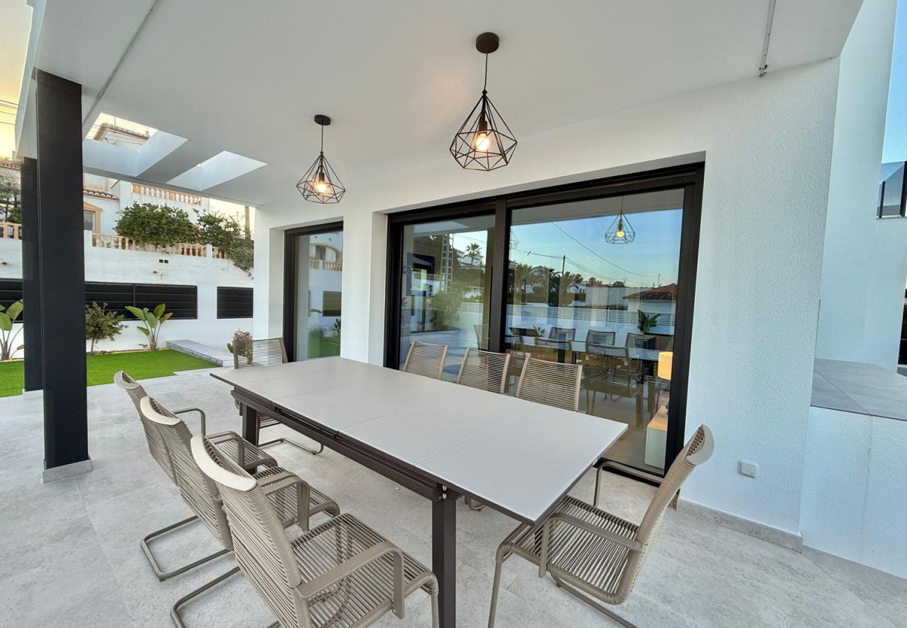 Villa in Calpe / Calp - Vallesol - Modern villa with private pool