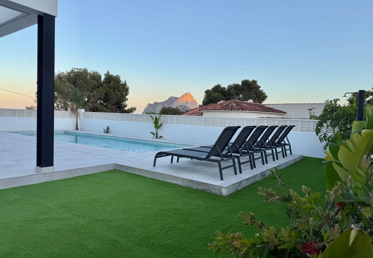 Villa in Calpe / Calp - Vallesol - Modern villa with private pool