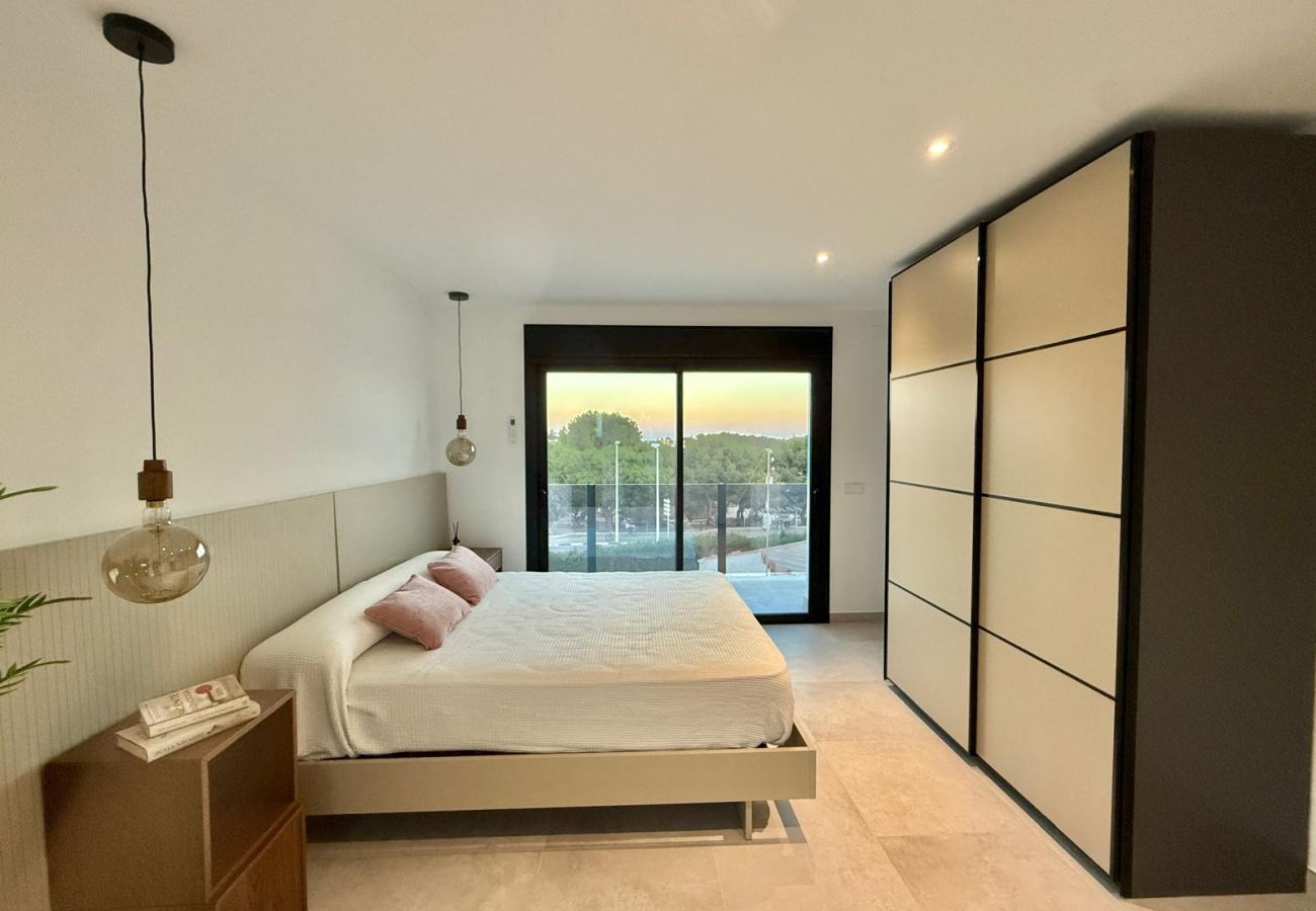 Villa in Calpe / Calp - Vallesol - Modern villa with private pool