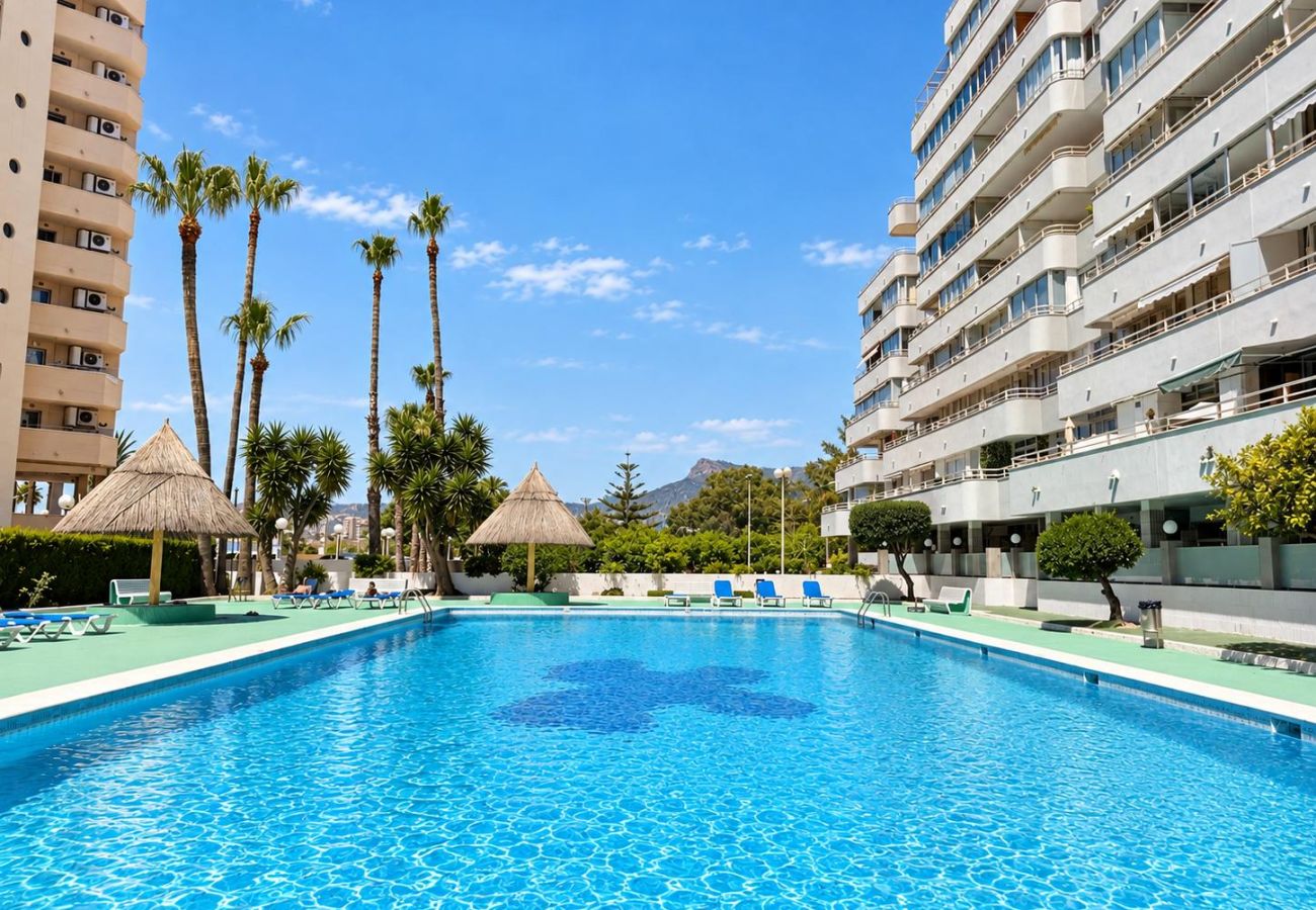 Apartment in Calpe / Calp - Aguamarina 24B - Beachfront apartment with a community pool