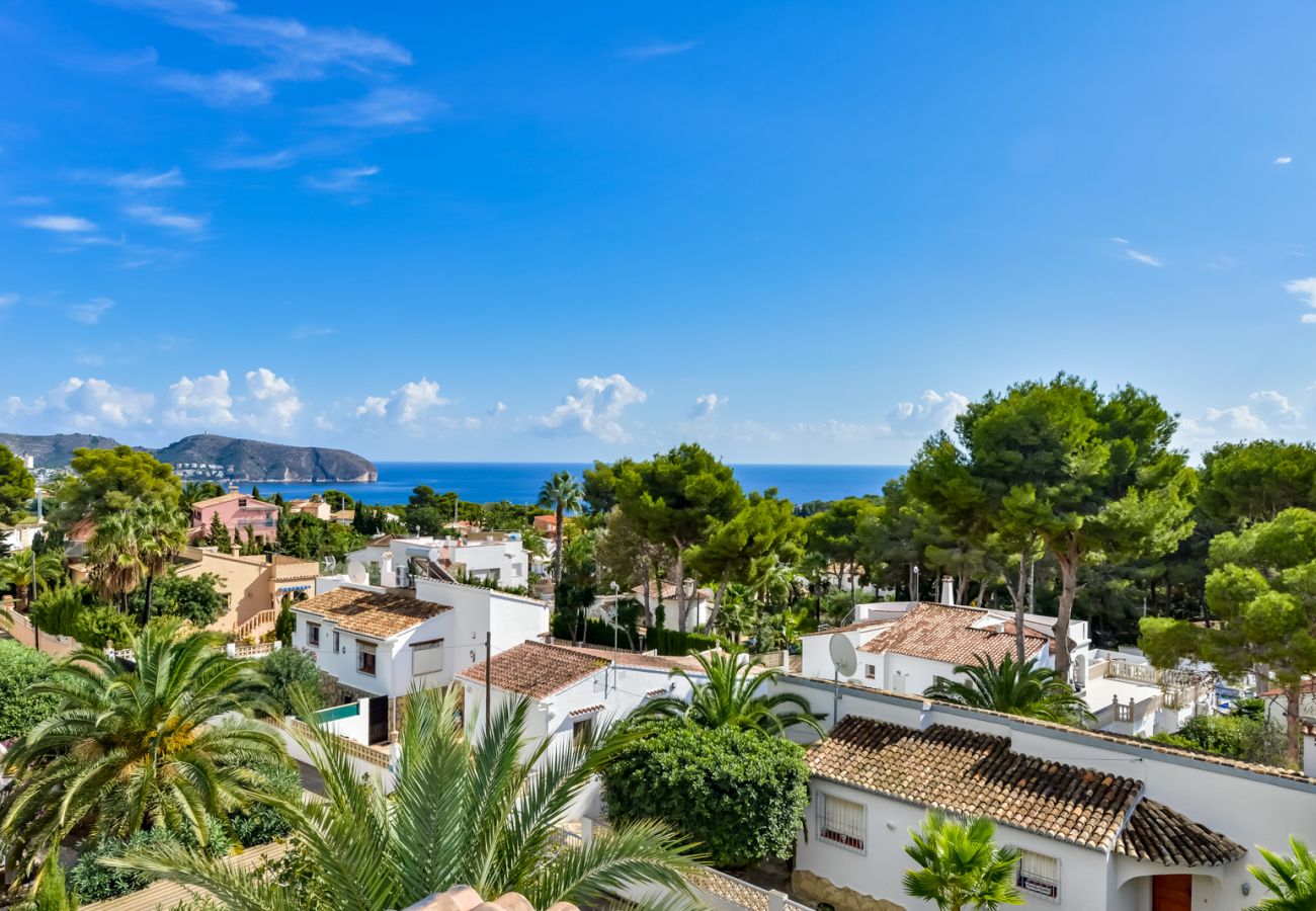 Villa à Moraira - VILLA SERENA, maison de vacacnes a Moraira avec vue sur la mer et emplacement tranquile.