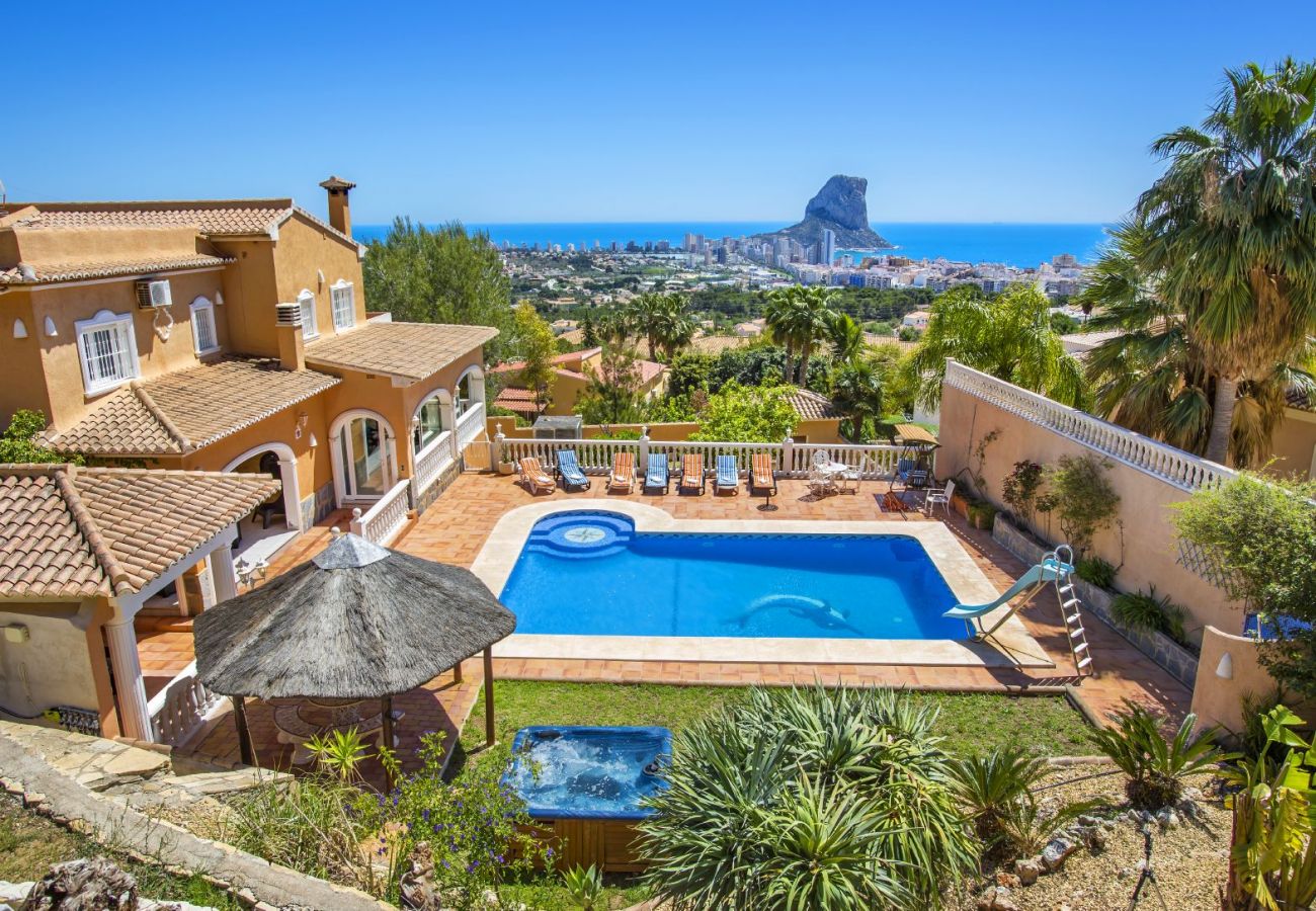 Villa à Calpe / Calp - Villa Malie - Villa de luxe avec vue sur la mer et jacuzzi