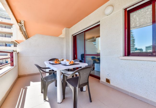 Appartement à Calpe - ZAFIRO 28B - Appartement en première ligne avec vue sur la mer et accès direct à la plage Appartement à Calpe - ZAFIRO 28B - Appartement en première ligne avec vue sur la mer et accès direct à la plage