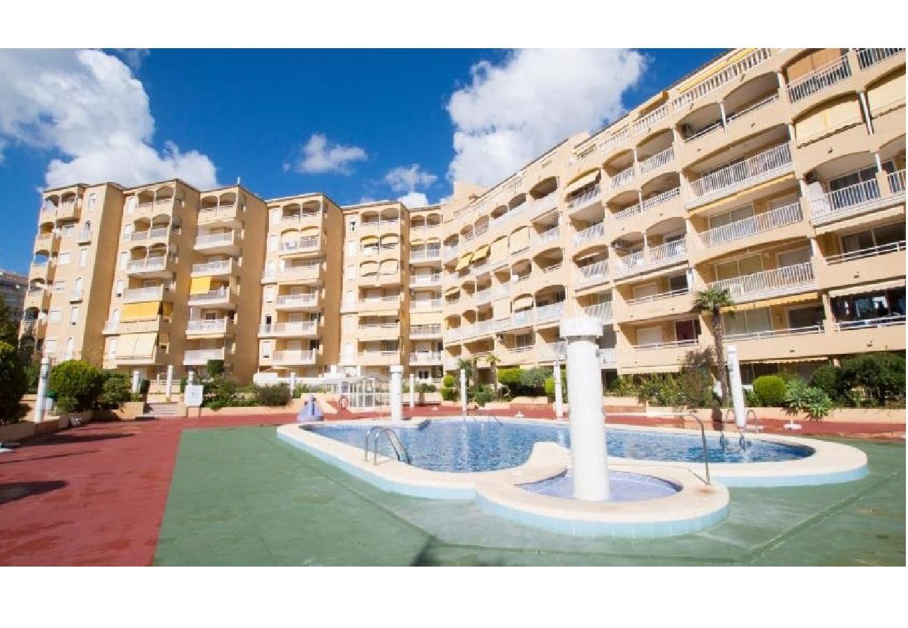 Appartement à Calpe / Calp - APOLO 7. Appartement très bien situé et très proche de la plage